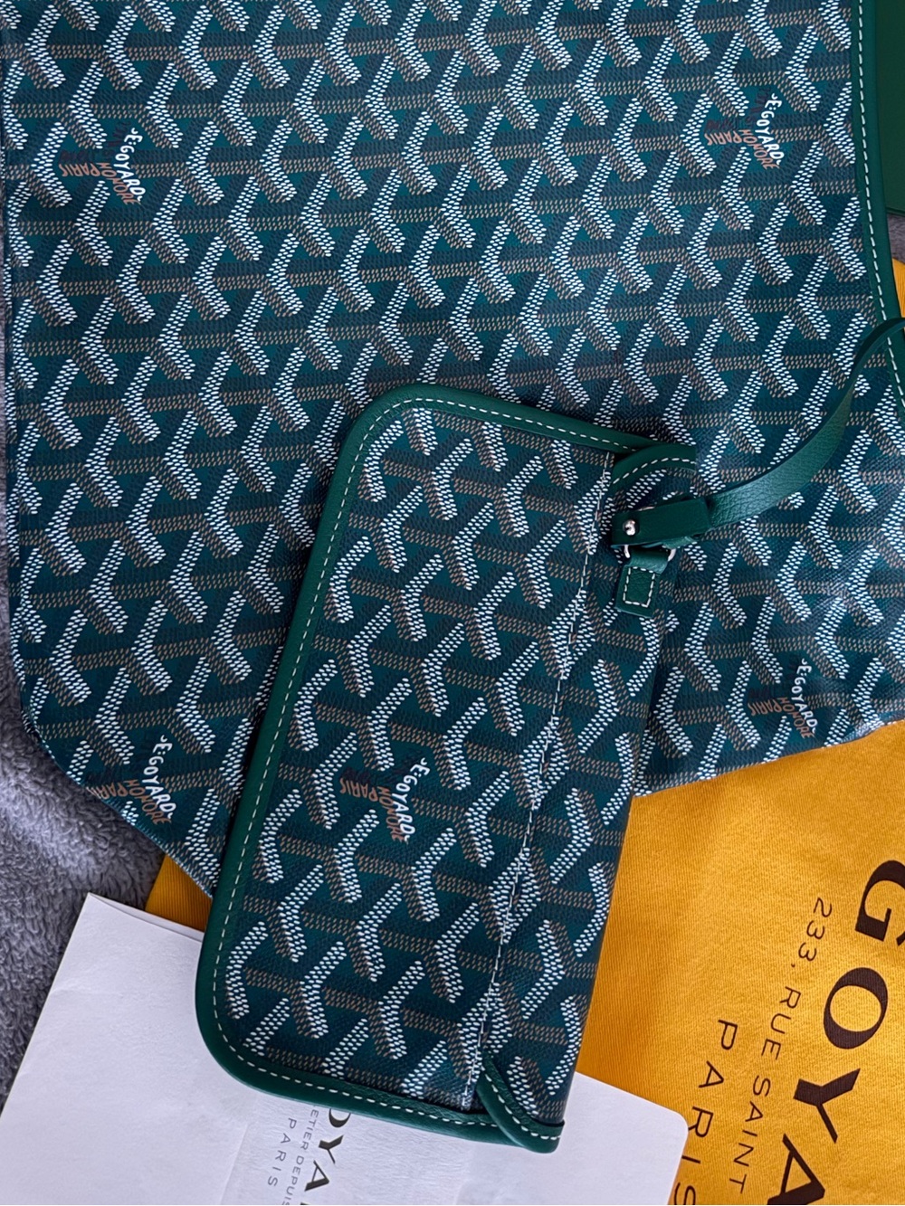 Goyard Bohème Hobo Bag Green Goyardine + Pouch, Dust Bag & Box - Picture 7 of 10
